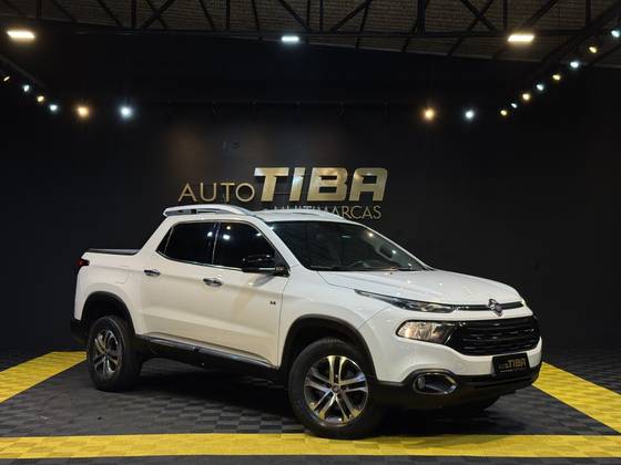 FIAT TORO 2.4 16V MULTIAIR FLEX VOLCANO AT9